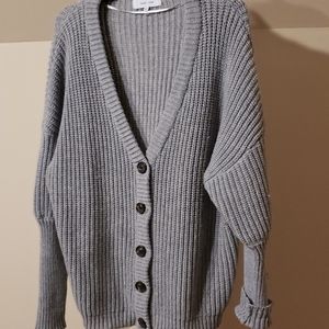 Like new Niemann Marcus comfy cardigan szm